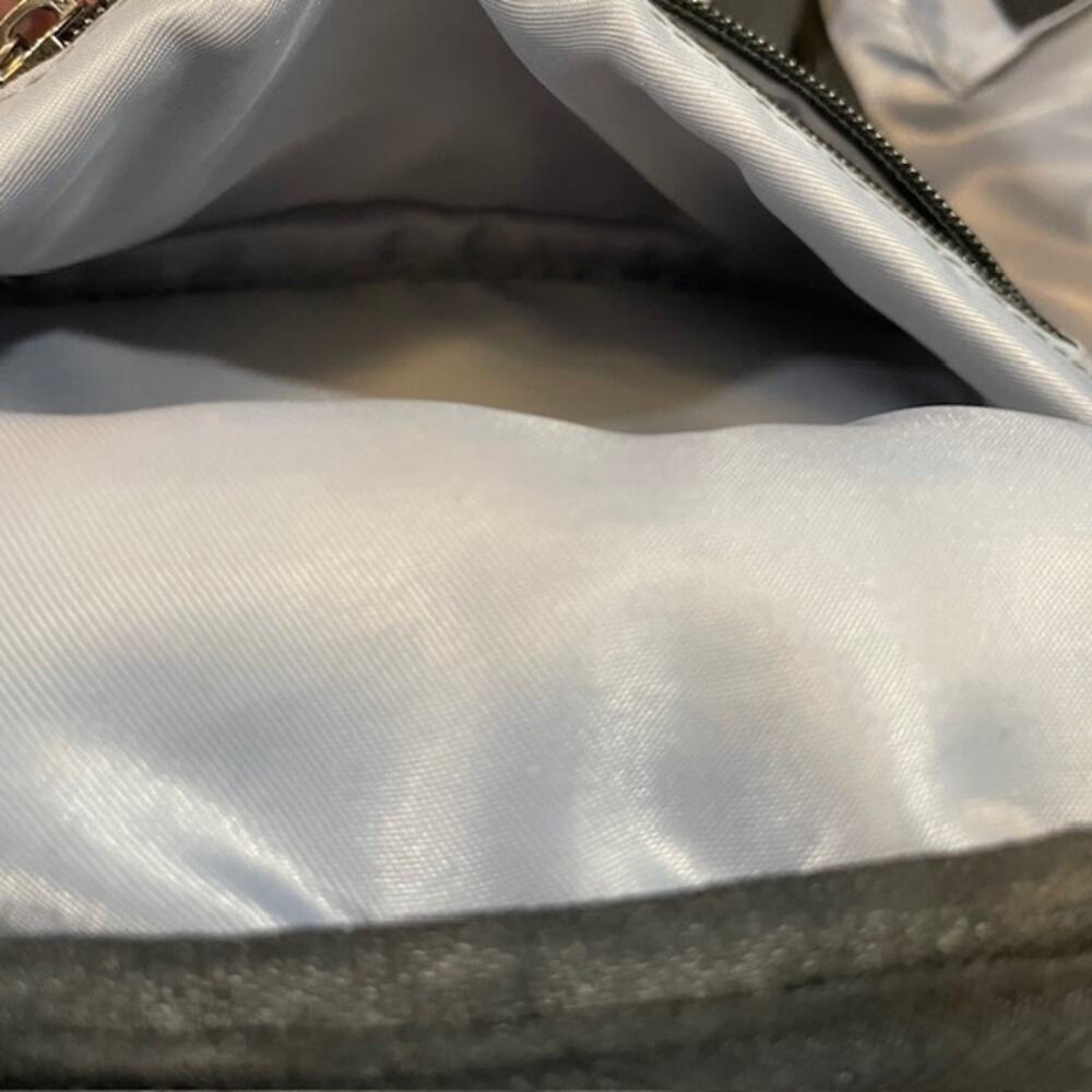 Mark Ryden 5815B Water Resistant Laptop Tech Backpack. - Picture 13 of 15